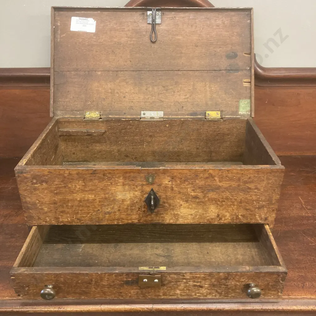 Antique Oak Mule Chest With a Single Drawer. H24 W58 D31.5cm Image 1++