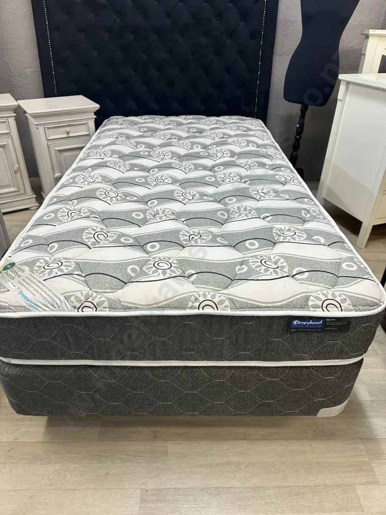 King Single Sleepyhead Epic Rest Mattress & Base Image 1++