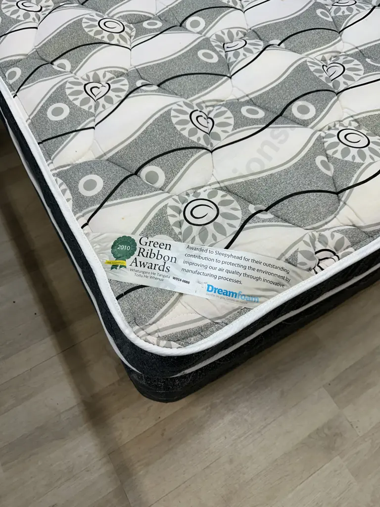 King Single Sleepyhead Epic Rest Mattress & Base Image 1++