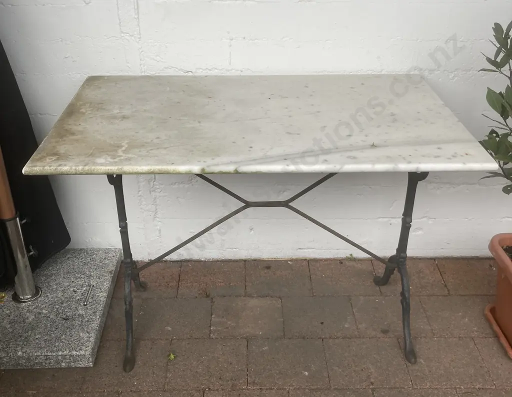 French Bistro Table With Painted Wrought Iron Base and Marble Top, Early 1900s. H71 W100 D60cm Image 1++