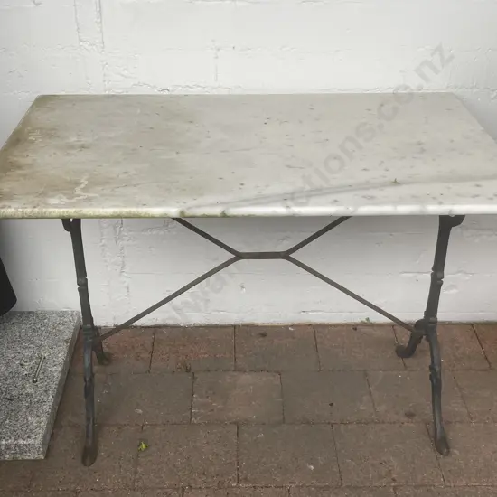 French Bistro Table With Painted Wrought Iron Base and Marble Top, Early 1900s. H71 W100 D60cm