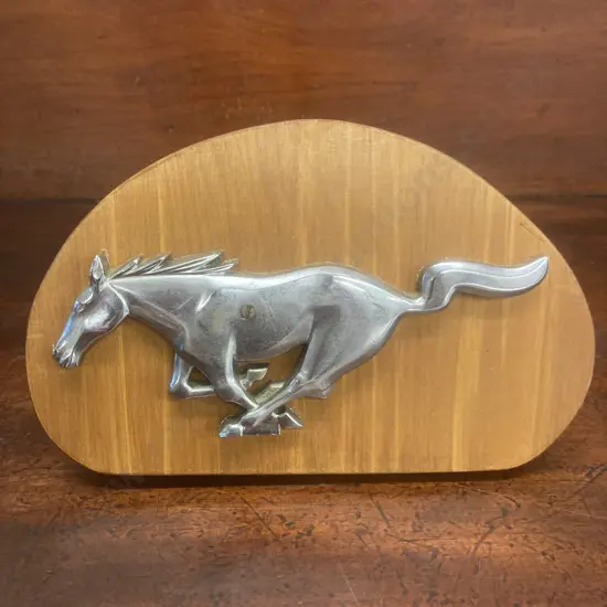 Mustang Pony Grill Badge (19 x 9cm) On Wood Stand