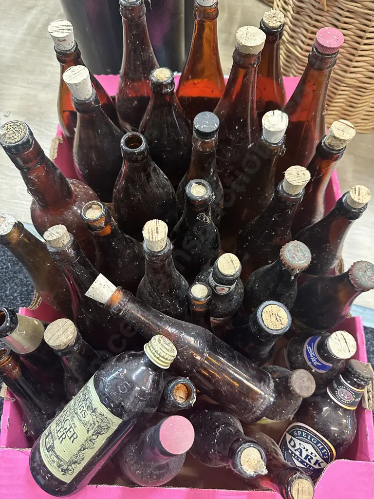 Vintage DB Draught Beer Waitakere Licensing Trust 10th Anniversary 745ml Bottle & Assorted Brown Bottles Image 1++