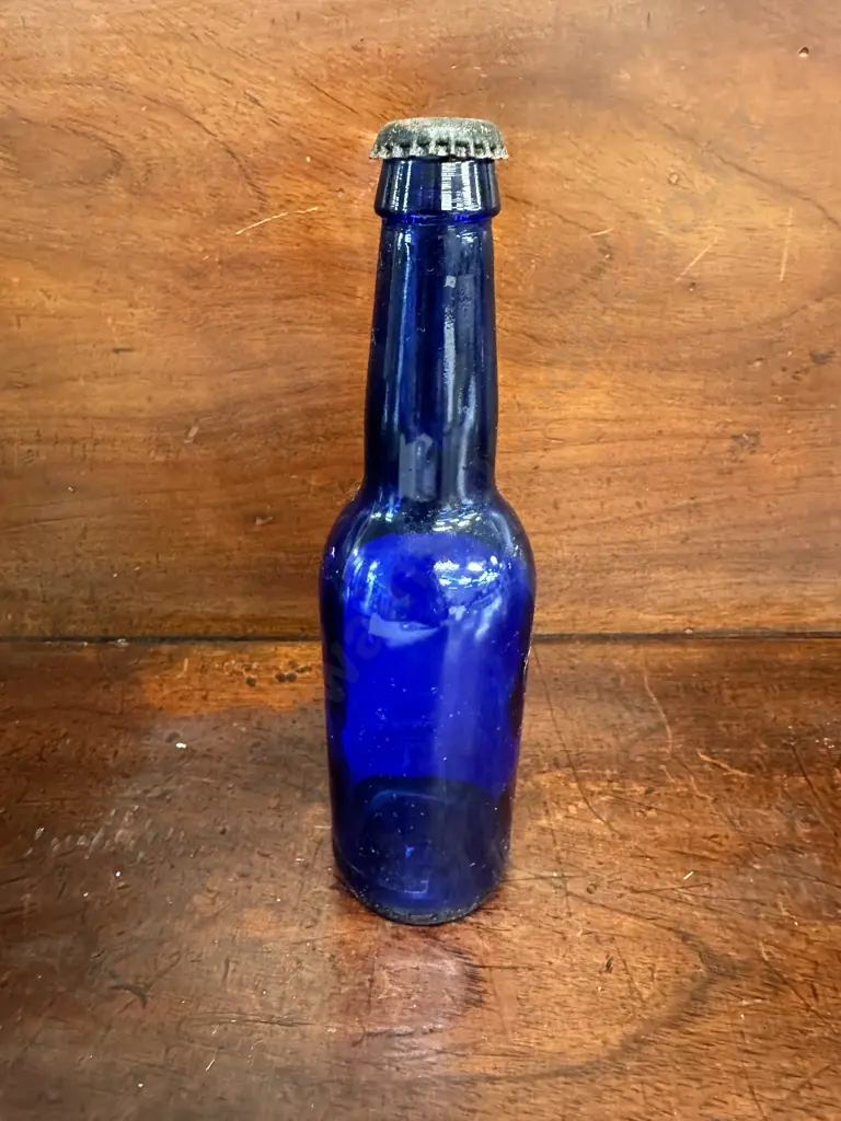 Vintage Raglan Gold Beer Blue Bottle 330ml Image 1++