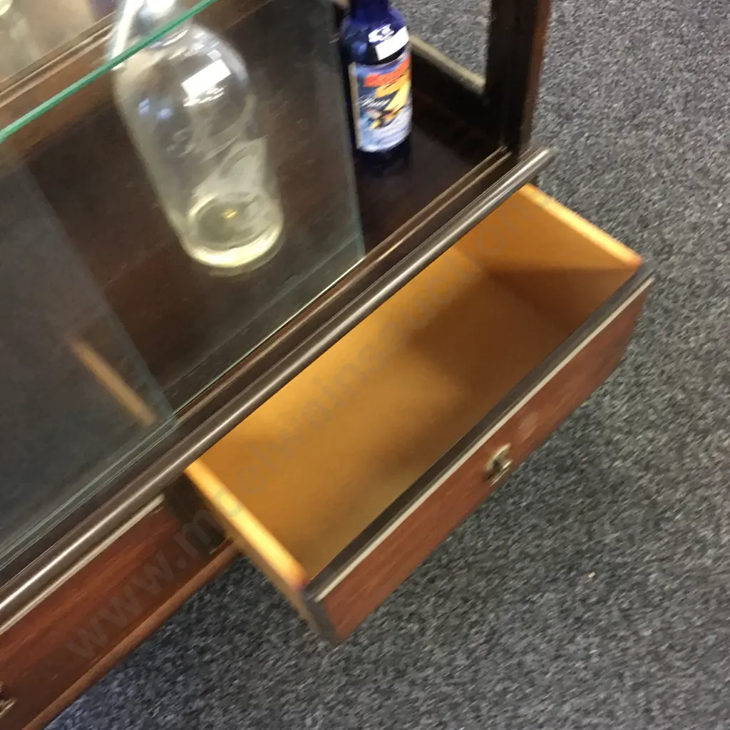 Queen Anne Style China Display Cabinet, Mirror Back, 2 Adj Glass Shelves, 2 Drawers At Base. H130 W92 D40cm Image 1++