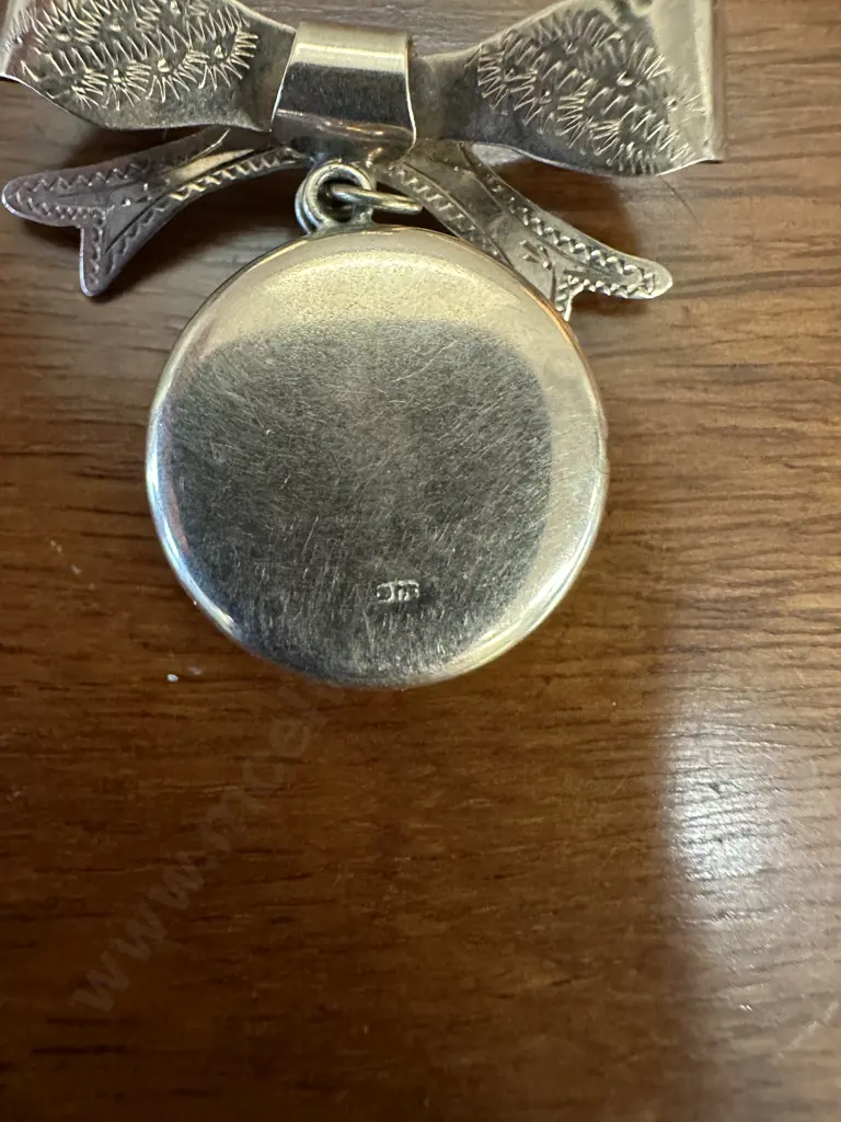 Gold Brooch Locket, Brooch Stamped 9ct, Locket Stamp Undecipherible Image 1++