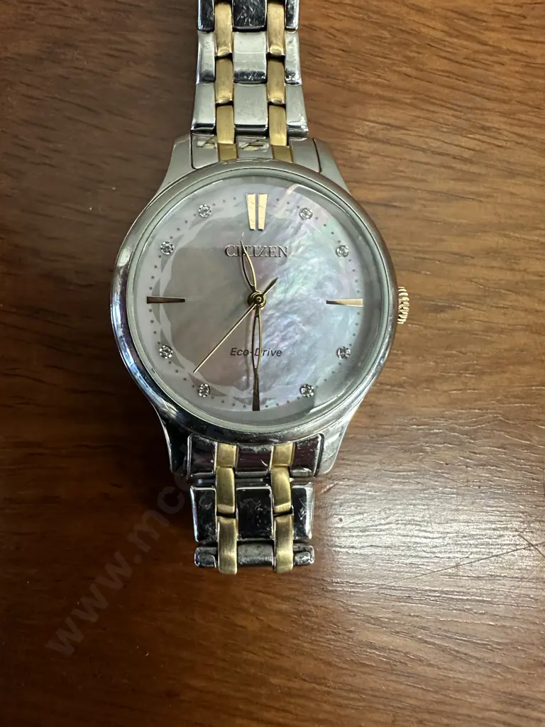 Ladies Citizen Watch Mother Of Pearl Face & Small Clear Stones Image 1++