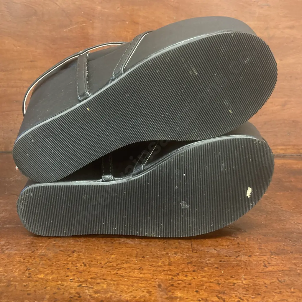 Demonia Wedge Platform, Size 8 Image 1++