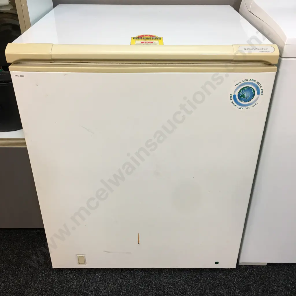 Fisher & Paykel 216 Litre Chest Freezer, Model H220X Image 1++