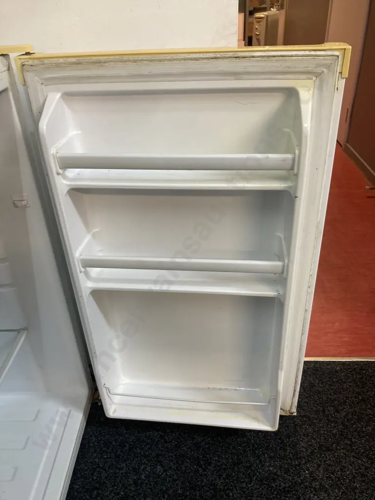 Haier Bar Fridge Image 1++