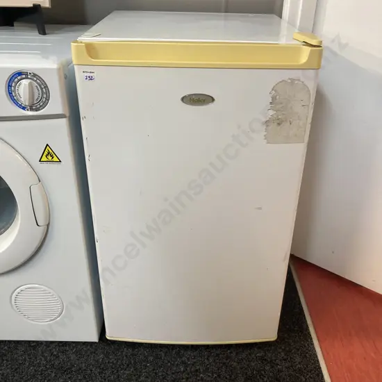 Haier Bar Fridge