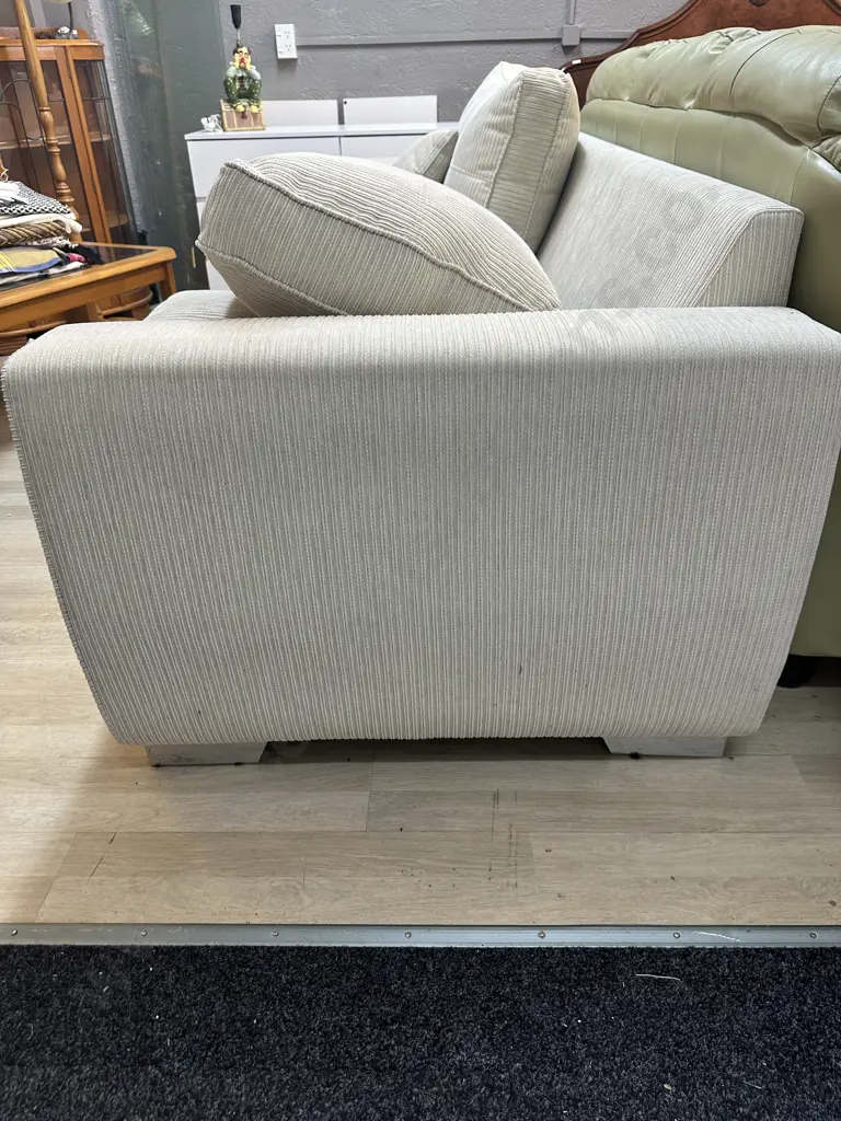 Cream Ribbed Modernist 2.3m Couch, Square Arms Image 1++