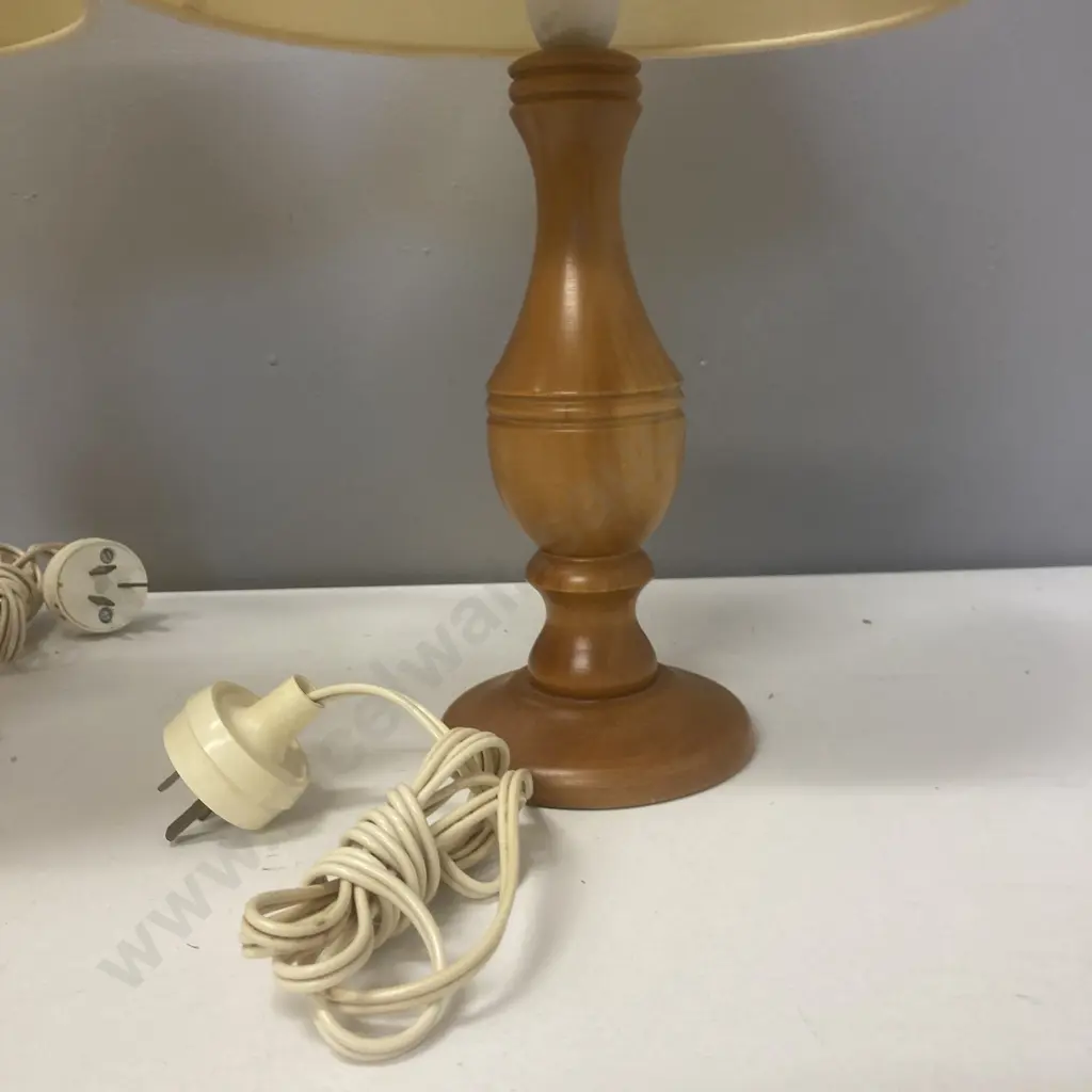 Pair of Mid Century Seewood Lighting (NZ) Bedside Lamps. H39cm Image 1++