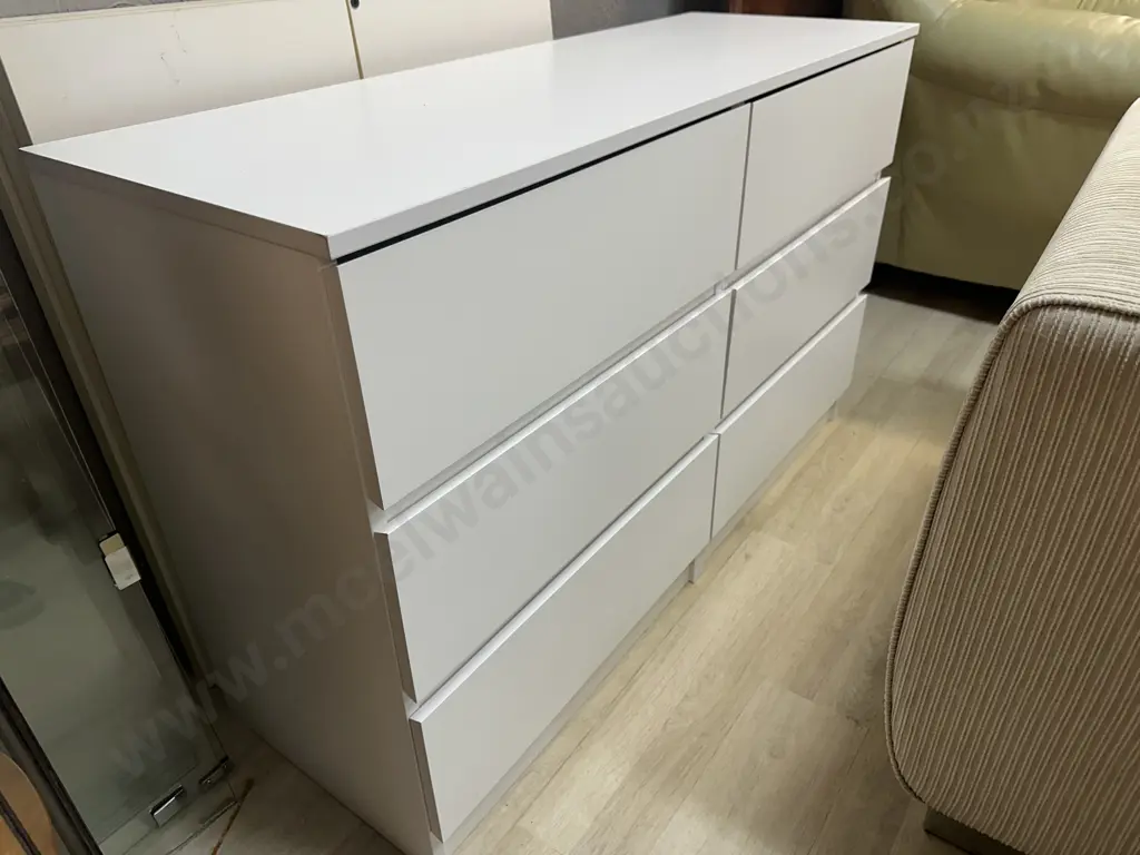 Modernist White Six Drawer Lowboy H72,W115,D40cm. Image 1++