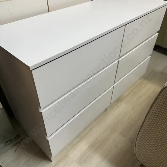 Modernist White Six Drawer Lowboy H72,W115,D40cm.