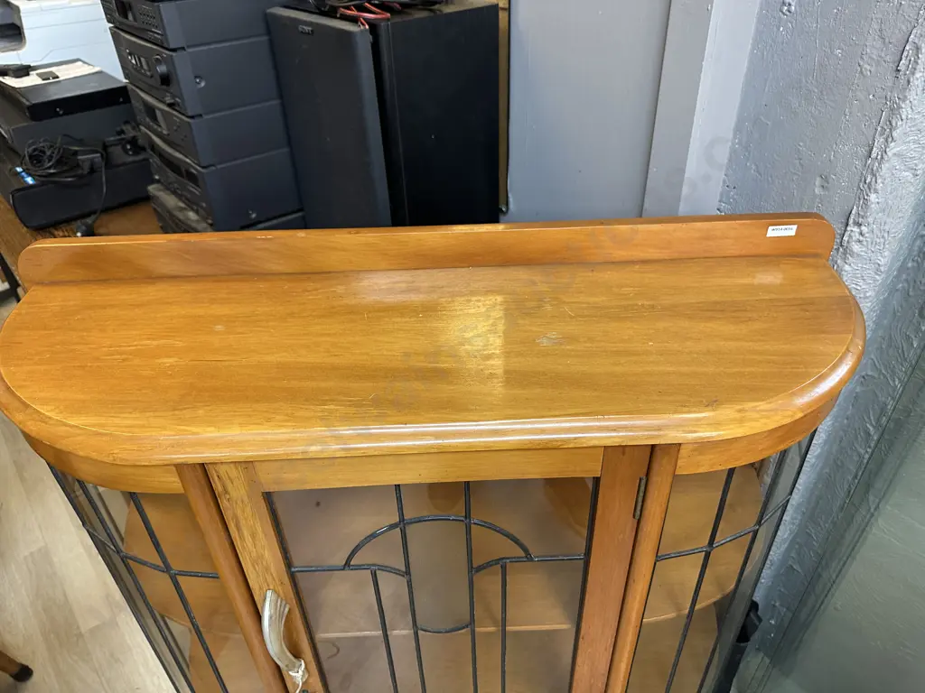 Art Deco Leadlight Bowfront China Cabinet With Key. H107 W91 D30cm Image 1++