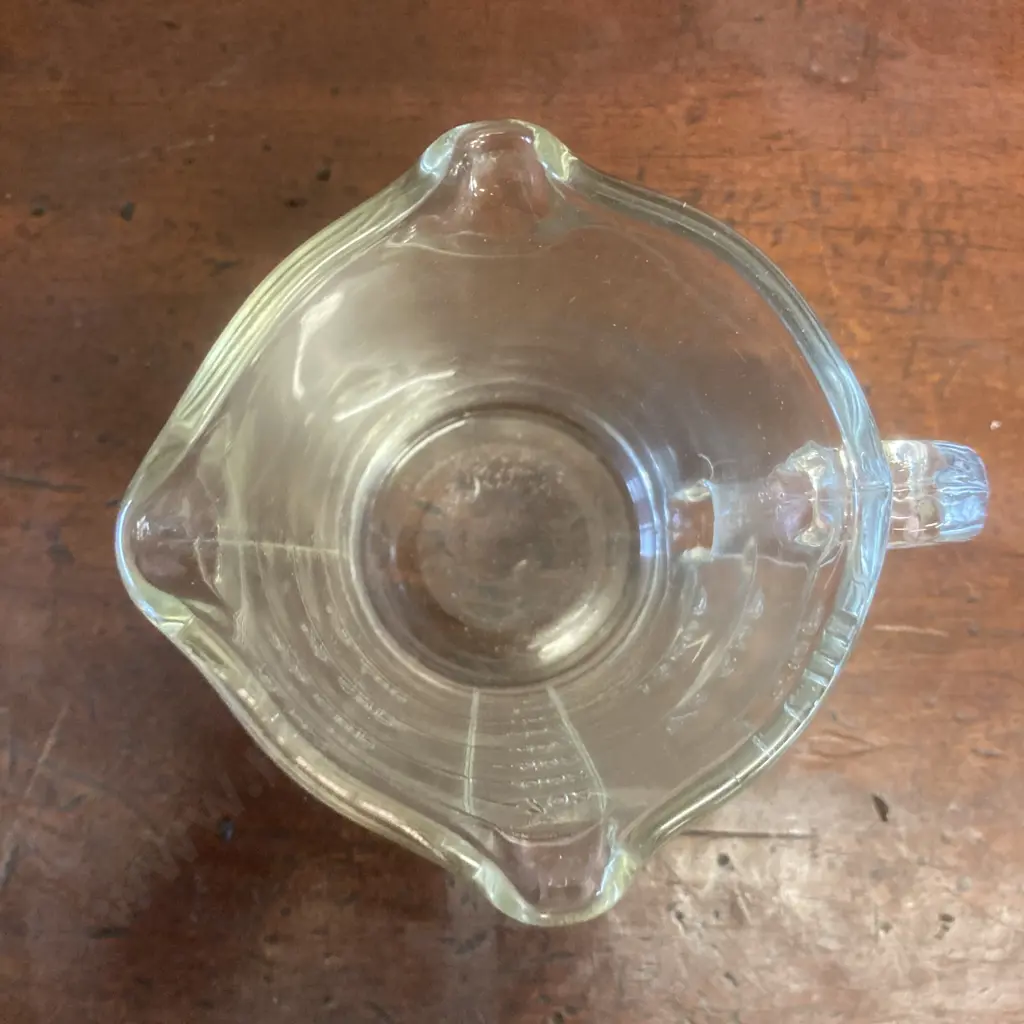 Vintage 3 Lip Glass Measuring Jug, Glass Reamer Juicer, Glasbake USA Dish Image 1++