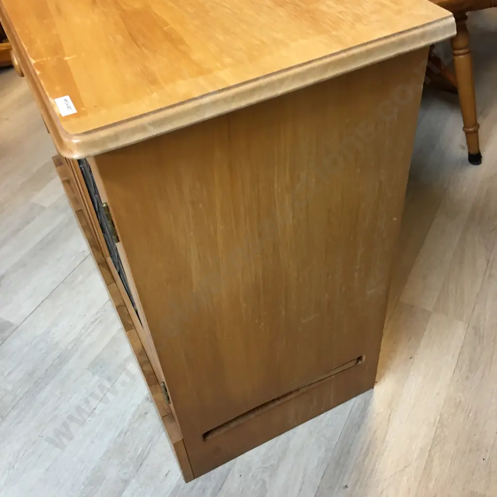 Rimu TV Stand, 2 Leadlight Doors, Swivel Out Speaker Stand Each Side, Bevelled Detail At Top. H71 W89 D39cm Image 1++