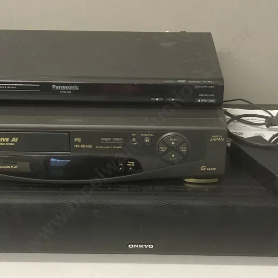 Onkyo LS-T10 6.1-Channel 3D Surround Base System With Remote, Panasonic DVD/CD DVD-S33 & VCR NV-SD400