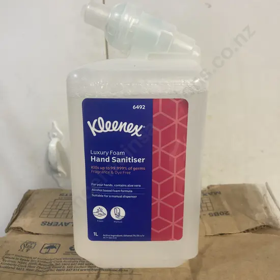 Kleenex Luxury Foam Hand Sanitiser, Alcohol Foam Hand Sanitiser, 12 x 1 Litres