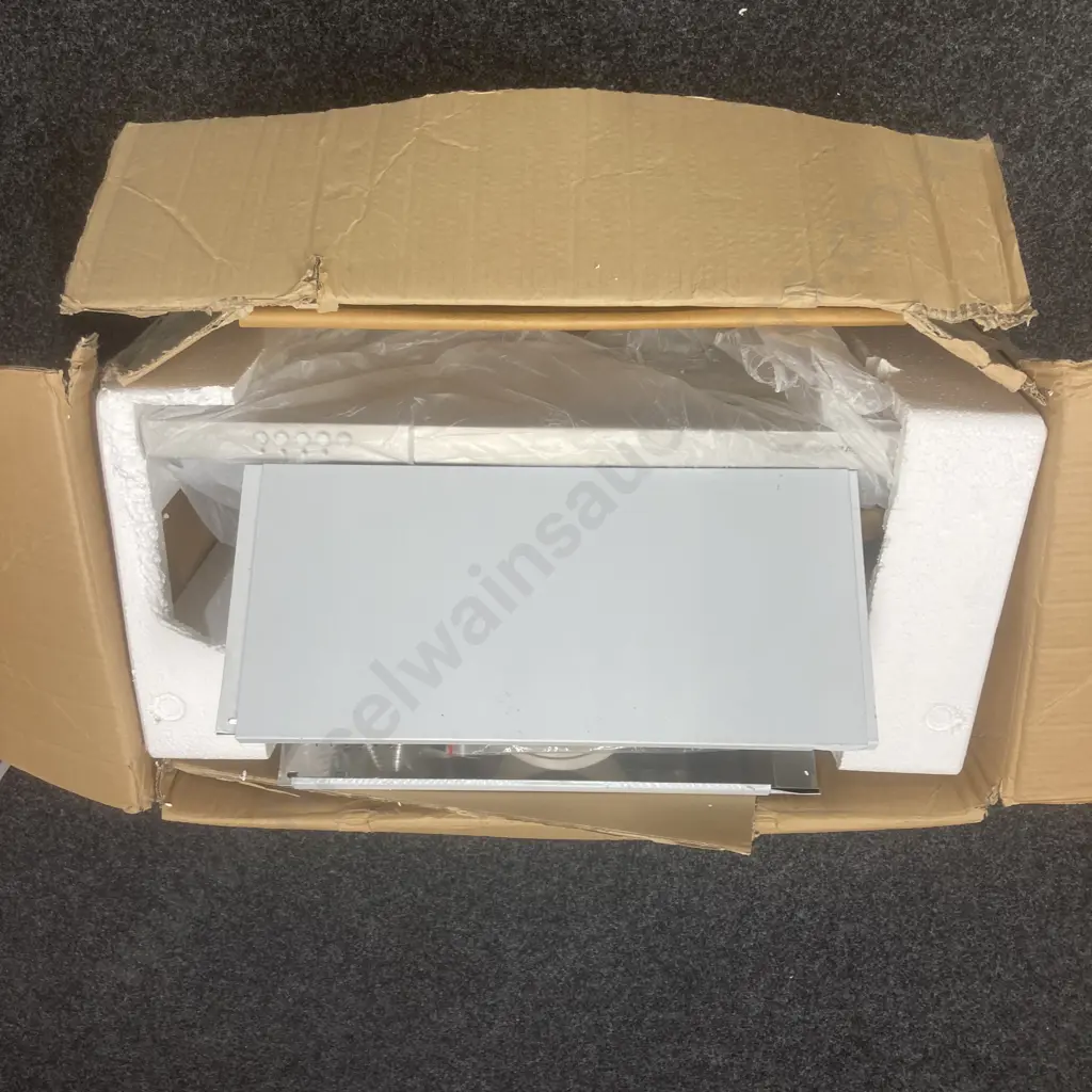 Fisher & Paykel 60cm Canopy Rangehood With Manual (Never Installed), HC60PCHTX Image 1++