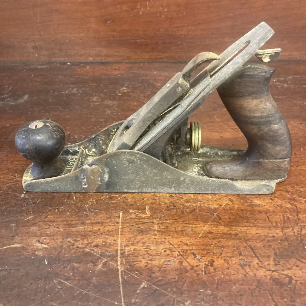 Vintage Stanley Bailey No 3 Hand Plane With Corrugated Bottom, Type 11 (c 1910-1918) Been Repaired Image 1++
