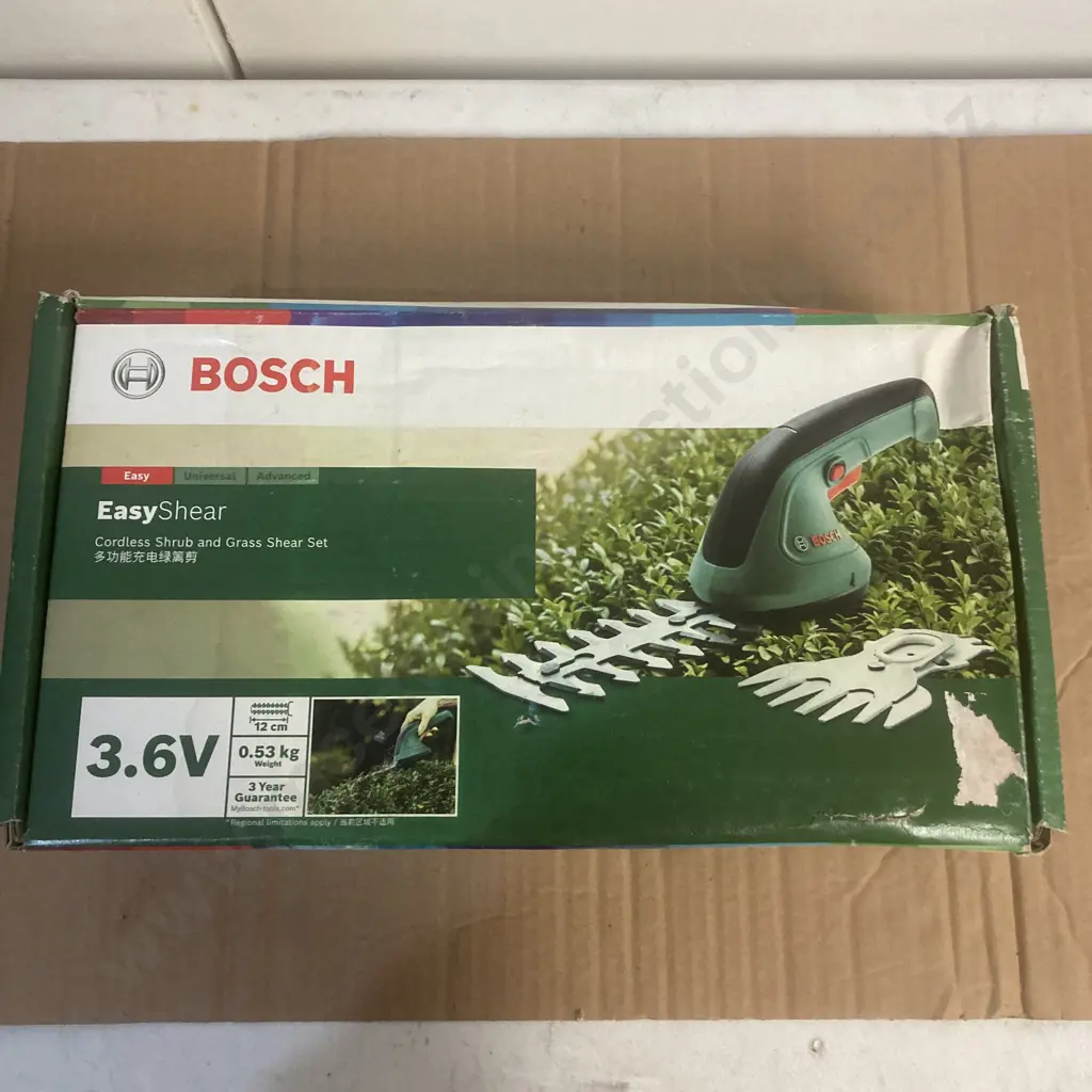 Bosch EasyShear 3.6V Image 1++