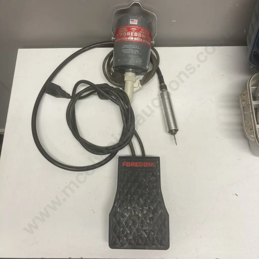 Foredom (USA)  'Dtamond Jeweery' Flexible Shaft Rotary Power Tool, Foot Control & Accessories Image 1++