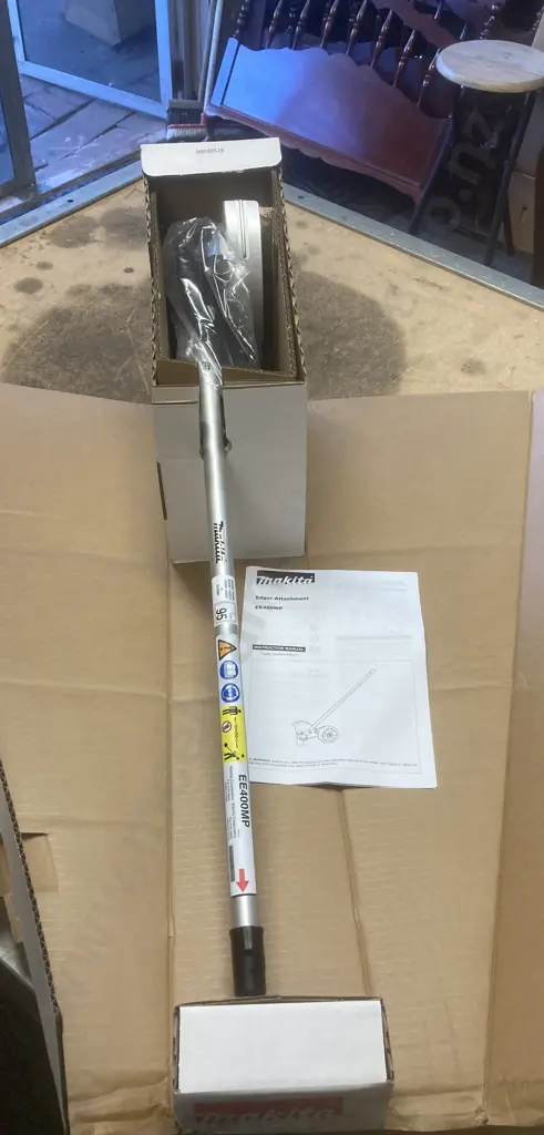 Makita Edger Attachment Model EE400MP Image 1++