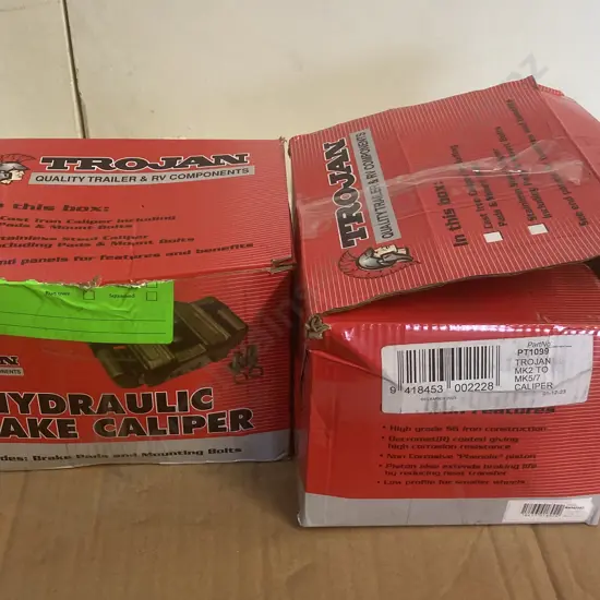 Pair of Trojan Hydraulic Brake Calipers #R9347502