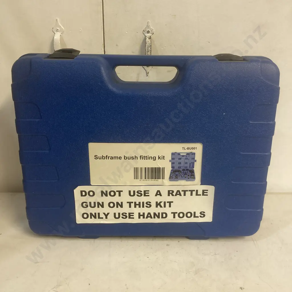 Subframe Bush Fitting Kit In Case (Toyota?) Image 1++