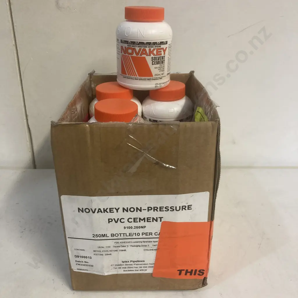 Novakey Non-Pressure PVC Cement, 10 x 250ml Bottles Image 1++