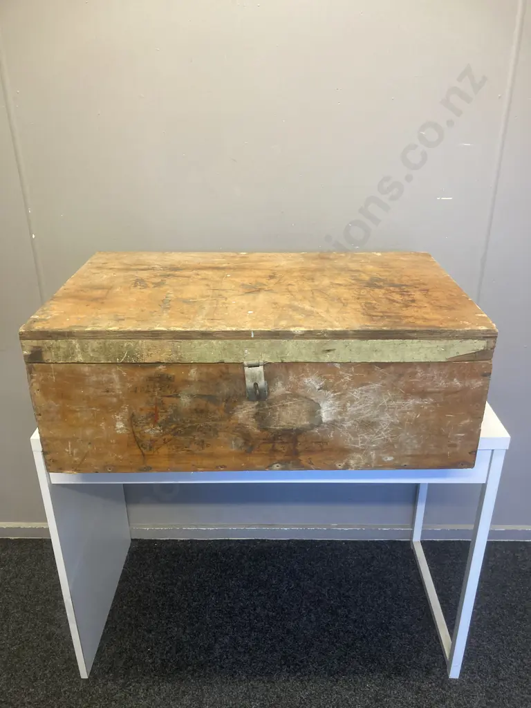 Vintage Hinged Wooden Case & Tools Image 1++