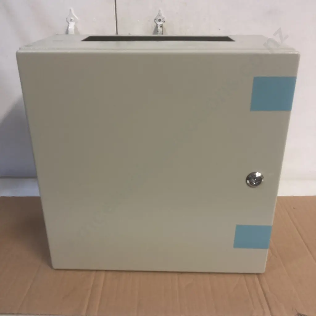 Denker Metal Enclosure Image 1++