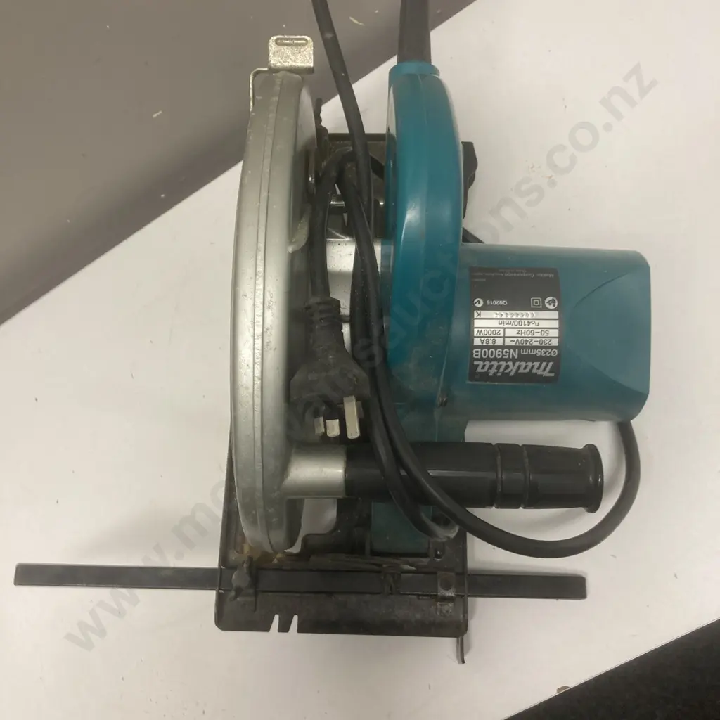 Makita NS900B 235mm 2000W Circular Saw Image 1++