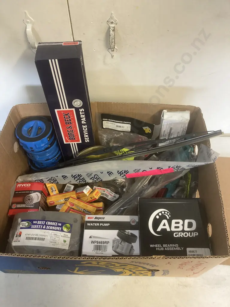 Box lot Image 1++