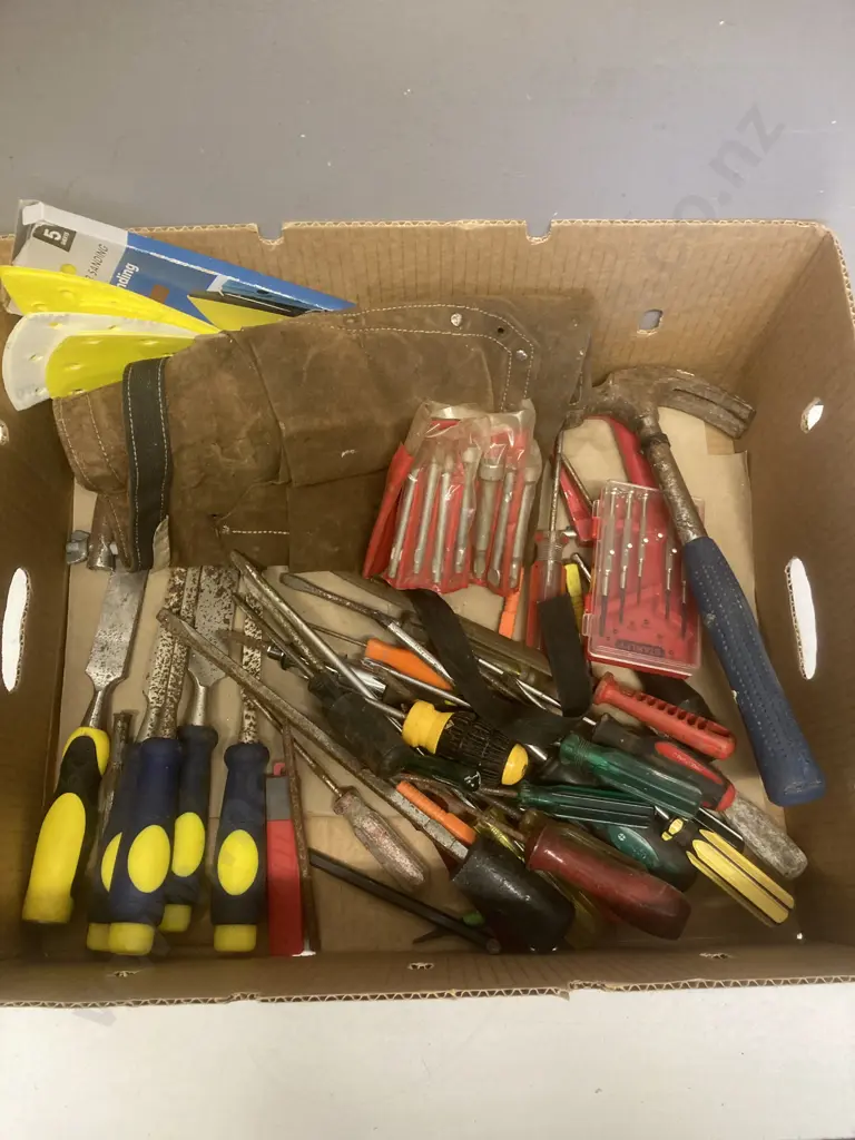 Box lot Tools, Builders Apron, Sanding Sheets Etc Image 1++