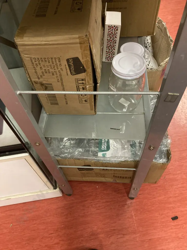 Steel Shelf Unit With 4 Tempered Glass Shelves. H152 W84 D37cm Image 1++
