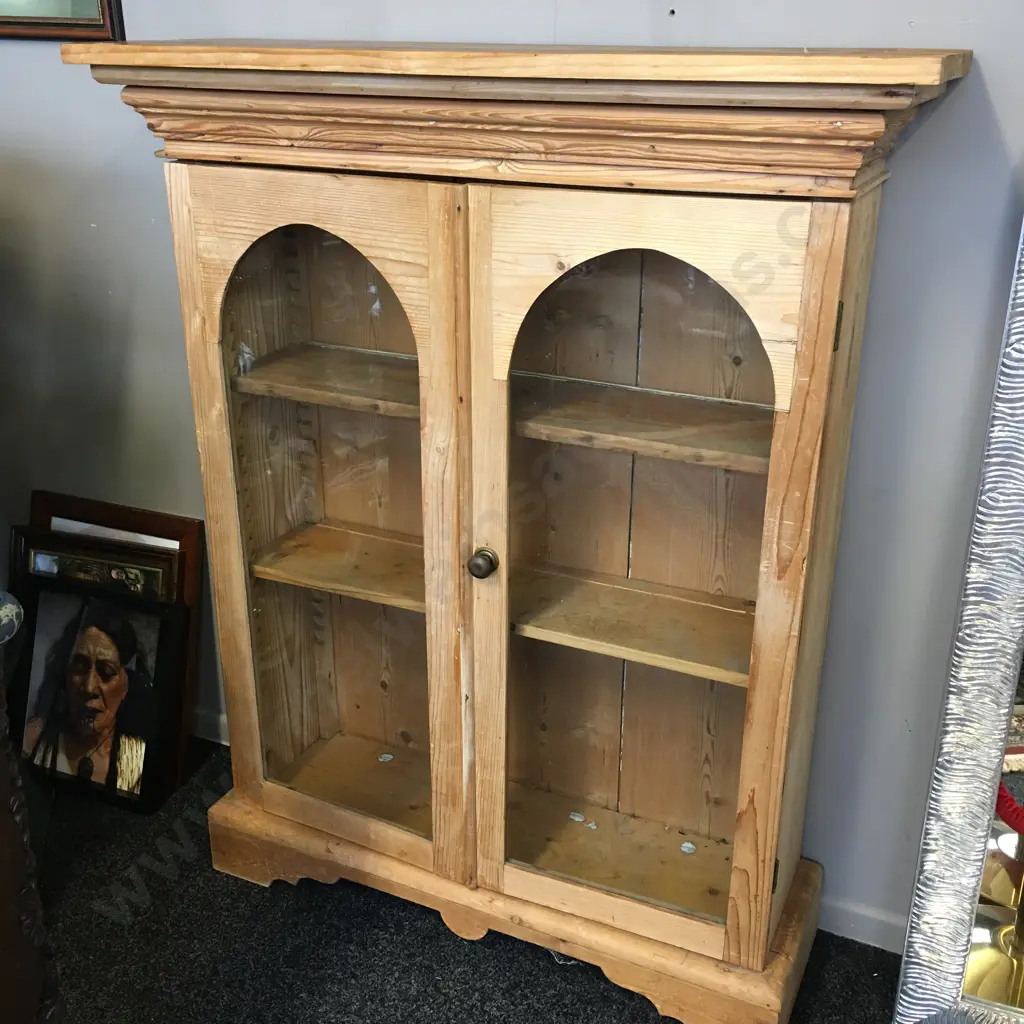 Antique Pine Bookcase / Display Cabinet, Double Arch Top Glazed Doors. H123 W99 D31cm Image 1++