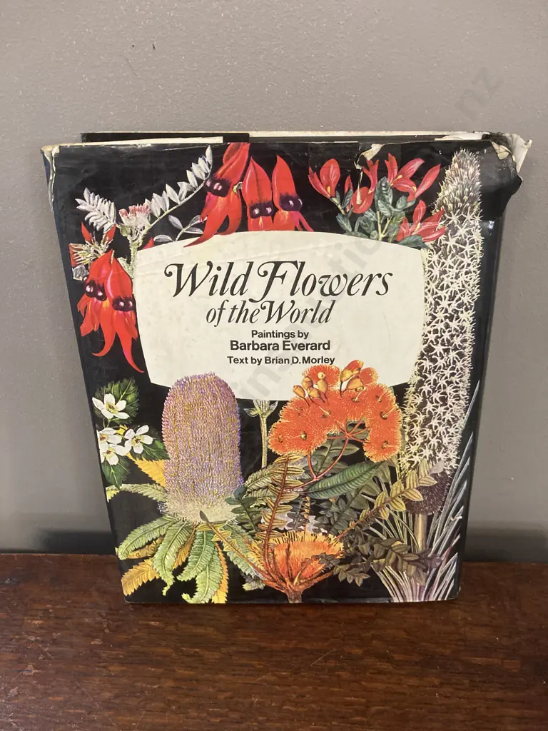 Wild Flowers of the World: Paintings by Barbara Everard, Text by Brian D. Morley Image 1++