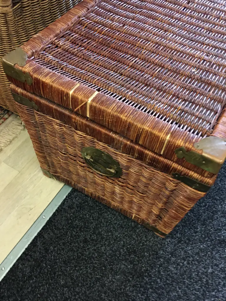 Woven Wicker & Brass Blanket Box. H42 W80 D40cm Image 1++