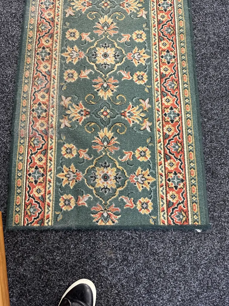 Green & Terracotta Floor Runner. 464 x 67cm Image 1++
