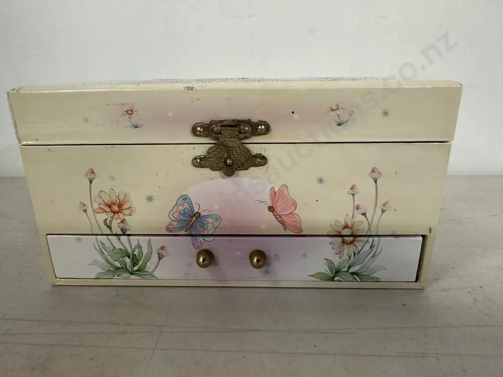 Musical Jewellery Box With Turning Ballerina, Fairy & Butterflies Decoration Image 1++