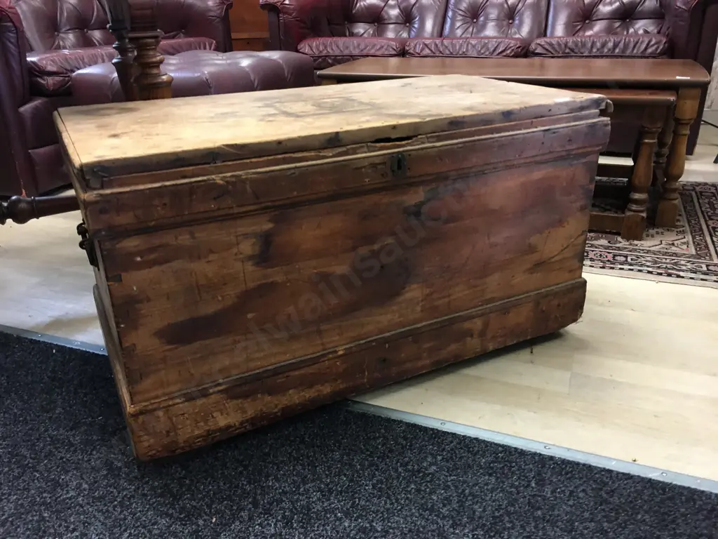 Antique Pine Chest. H46 W86 D46cm Image 1++