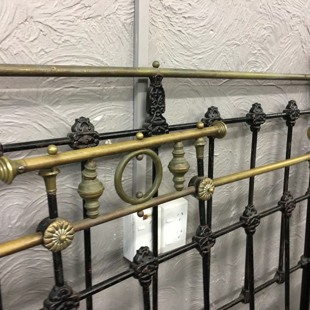 Antique Iron Bed Frame Image 1++