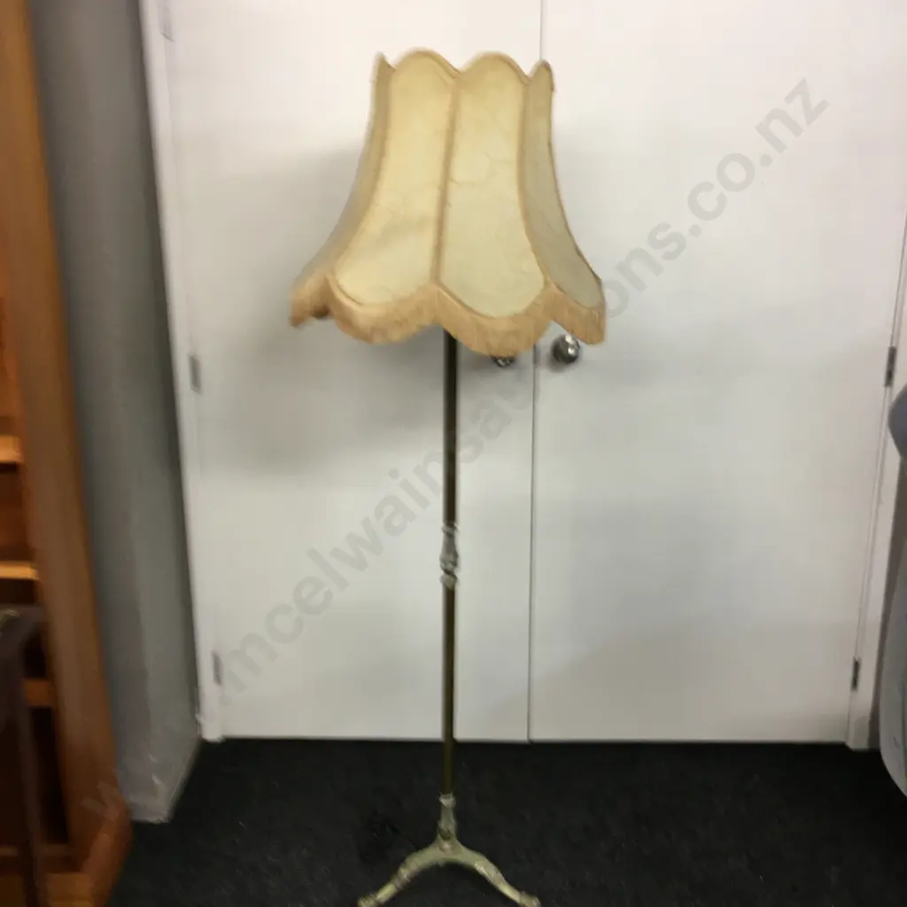Standard Lamp Brass Detail Tri Leg With Gold Shade Image 1++