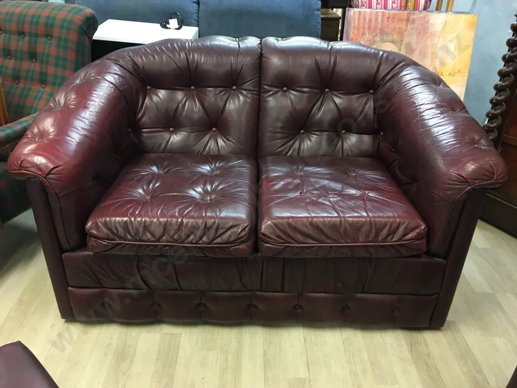 Burgundy Leather Button Back 3 Seater & 2 Seater Couches With Ottoman With Storage Image 1++