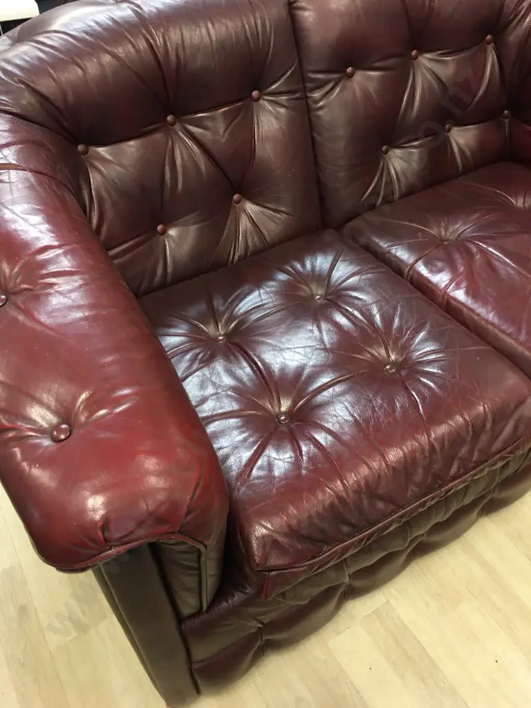 Burgundy Leather Button Back 3 Seater & 2 Seater Couches With Ottoman With Storage Image 1++