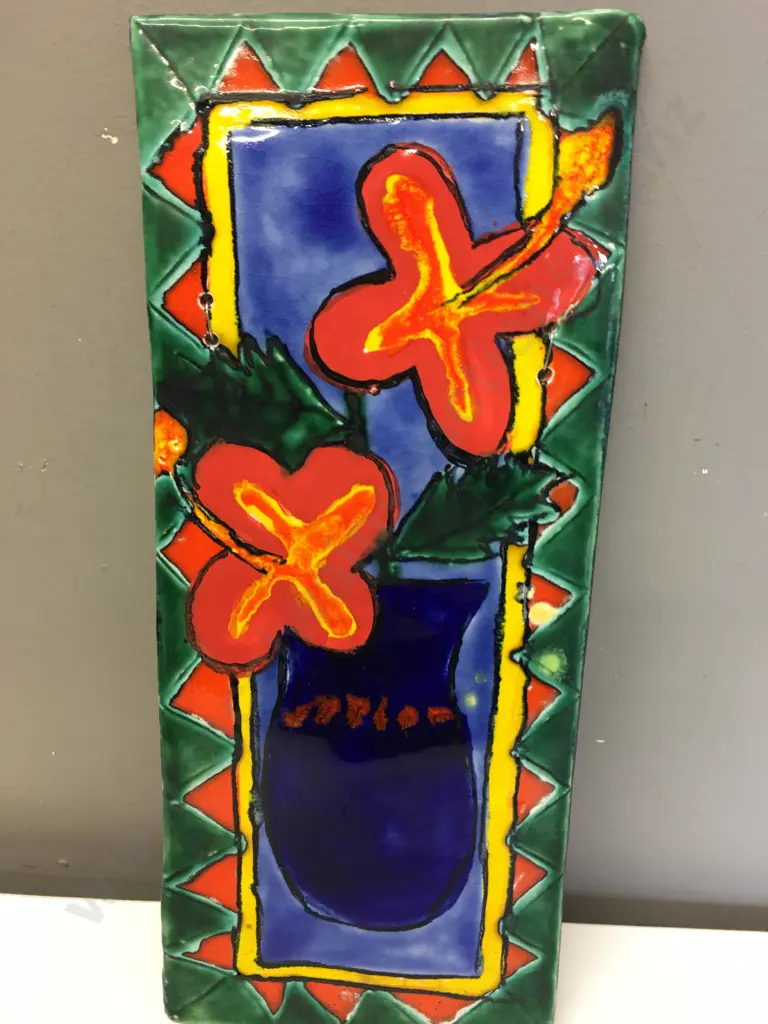 Morris & James Matakana Wall Plaque. 37 x 16cm Image 1++