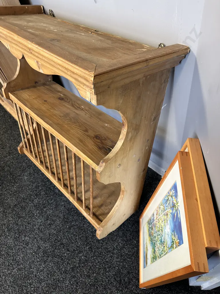 Vintage Pine Wall Hanging Plate Rack. H76 W75 D31cm Image 1++